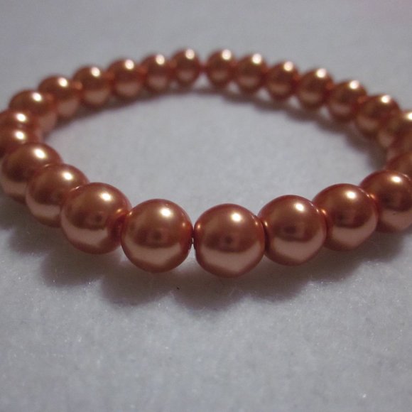 Orange Faux Pearl Bracelet. - Picture 3 of 3